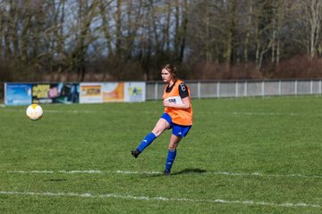 Bild 39 - Frauen TSV Wiemersdorf - VfL Struvenhuetten : Ergebnis: 3:1